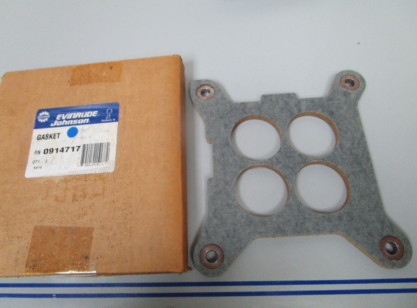 *NEW OEM* 0810 OMC Johnson Evinrude Gasket 914717 0914717