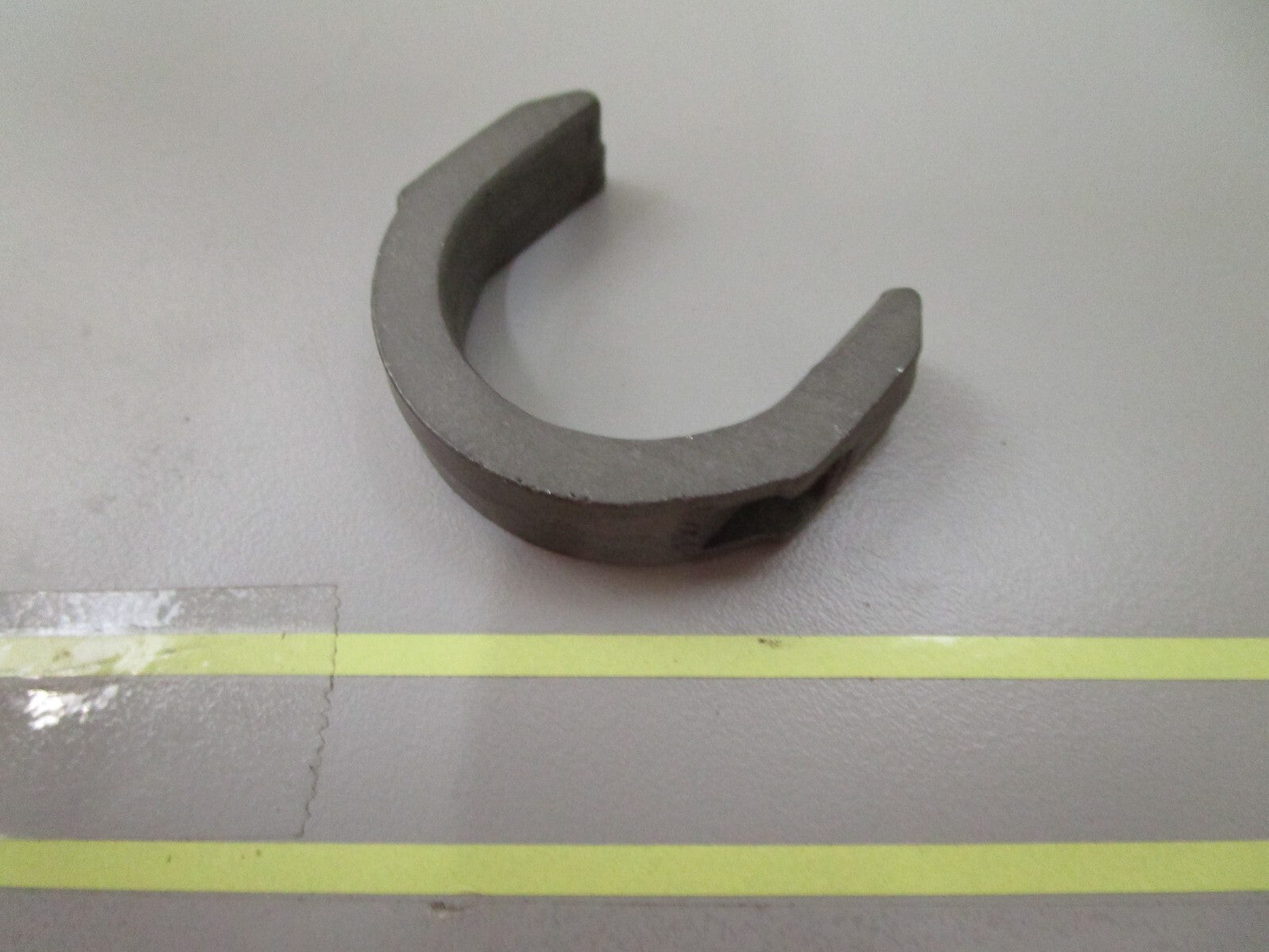 *NEW OEM* 0810 OMC Johnson Evinrude Shifter Cradle 302650 0302650