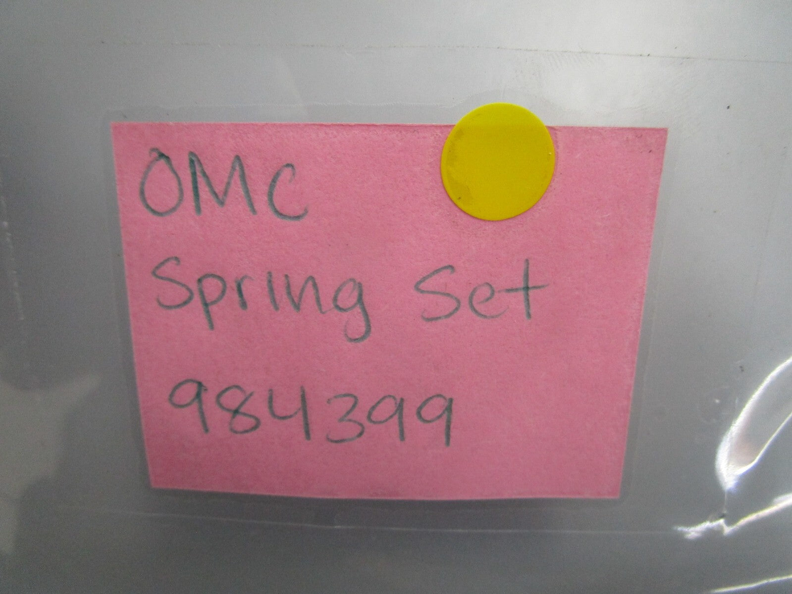 *NEW OEM* 0820 OMC Johnson Evinrude Spring Set 984399 0984399