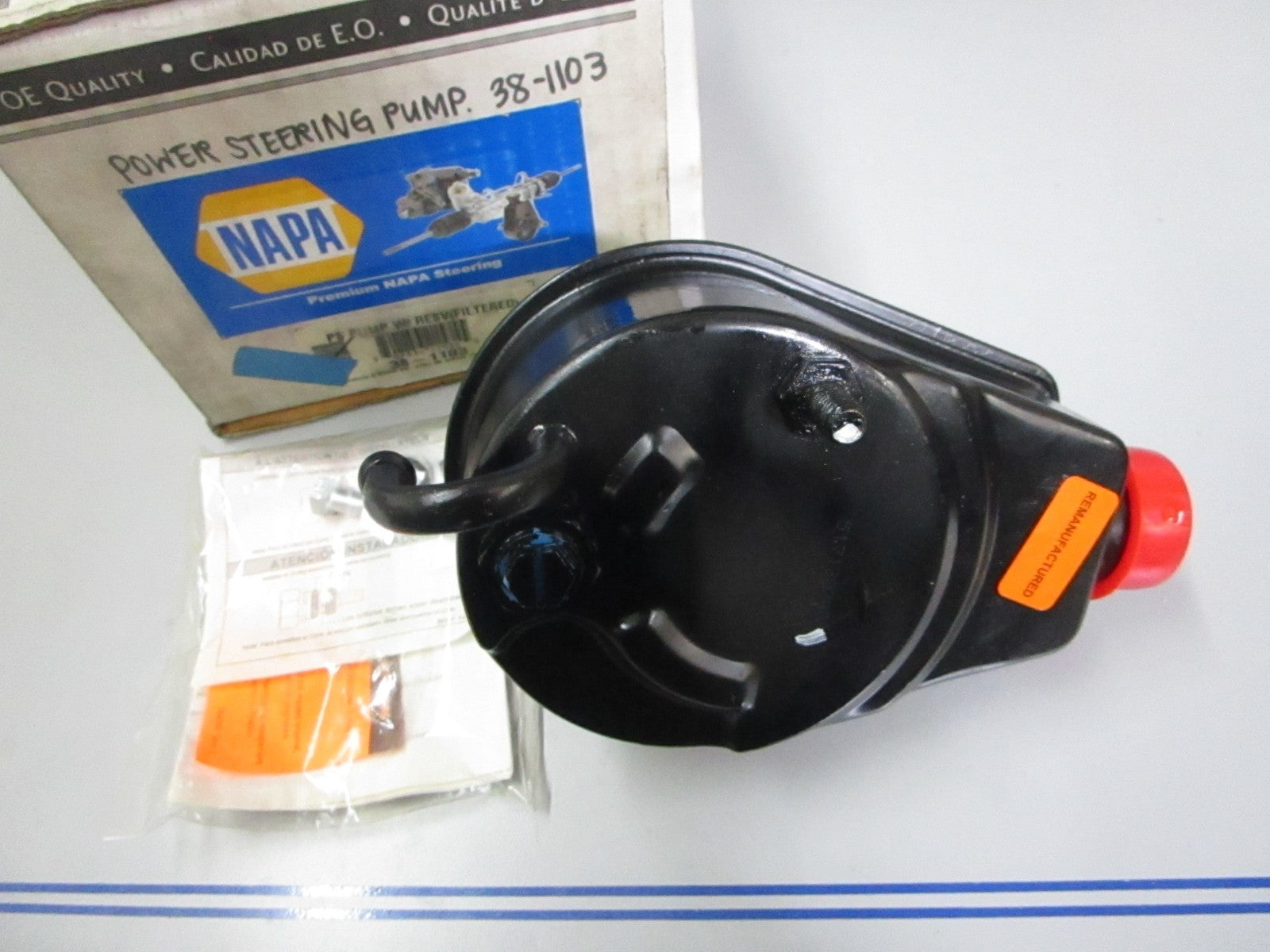 *NEW* 0720 Napa Power Steering Pump & Reservoir 38-1103 381103 381103N