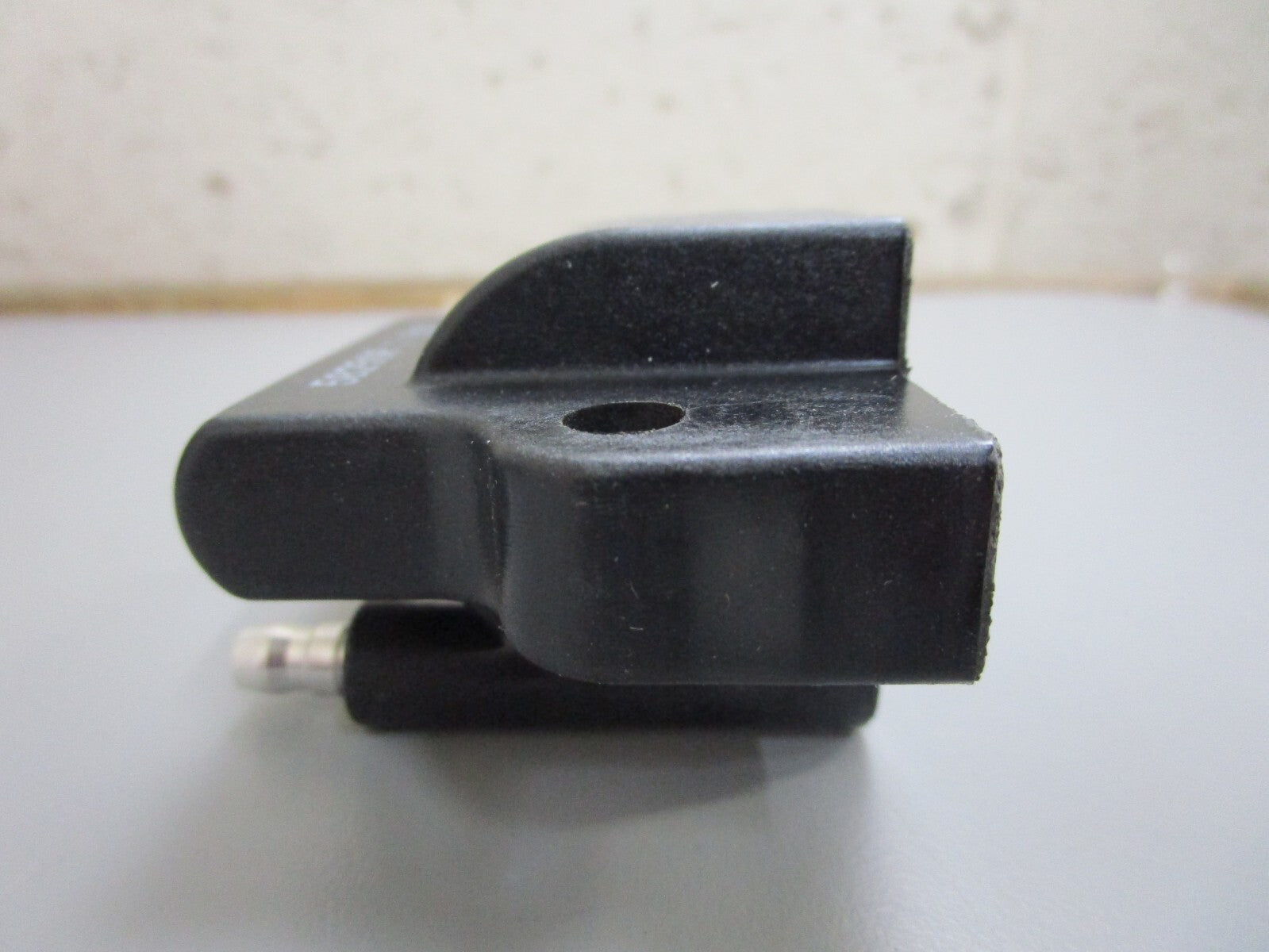 *NEW OEM* 0820 OMC Johnson Evinrude Ignition Coil 582508 0582508