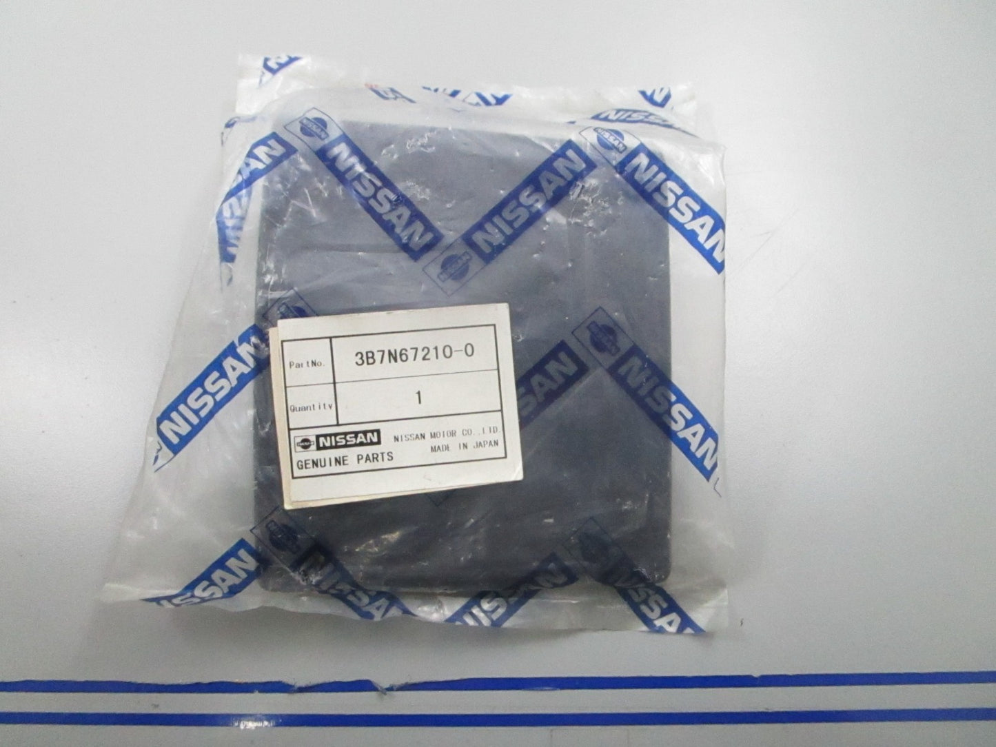 *NEW OEM* 0720 Tohatsu Nissan Filler Lid 3B7N67210-0