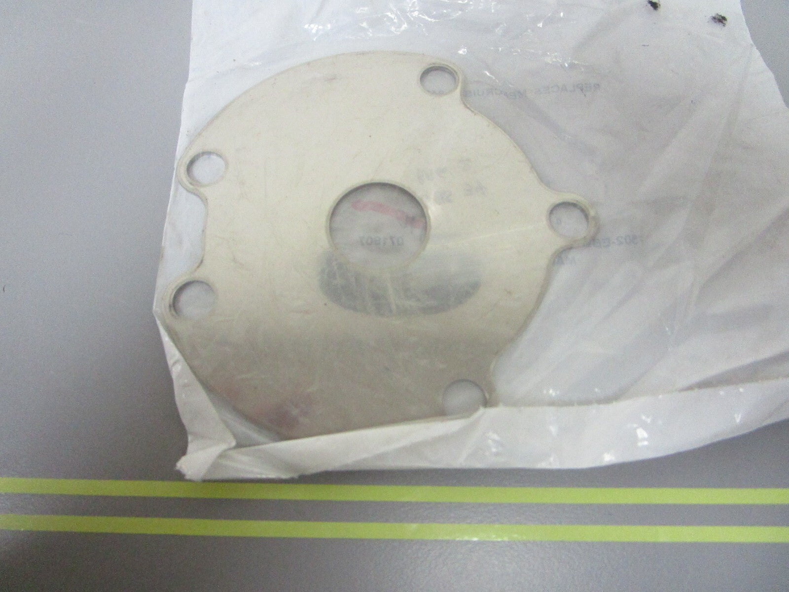 *NEW* 0810 Sierra Wear Plate 18-3350 Replaces: Mercruiser 94576