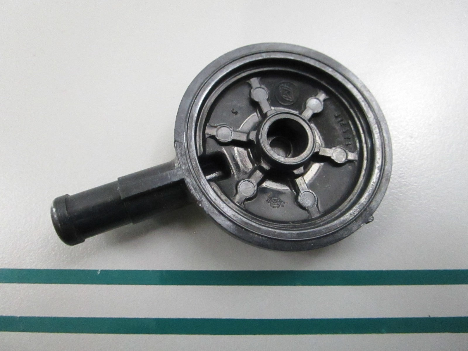 NEW OEM 312578 0312578 OMC Johnson Evinrude Fuel Filter Cap 0810