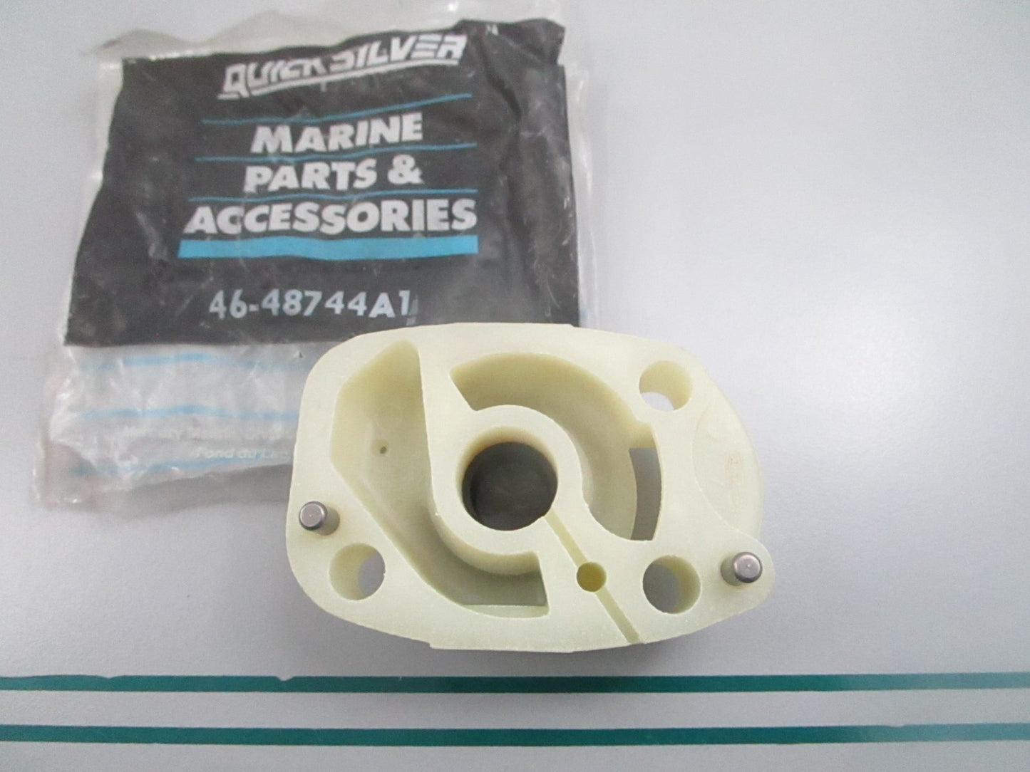 Mercury Quicksilver NEW OEM Water Pump Base 46-48744A1 20HP White 0810