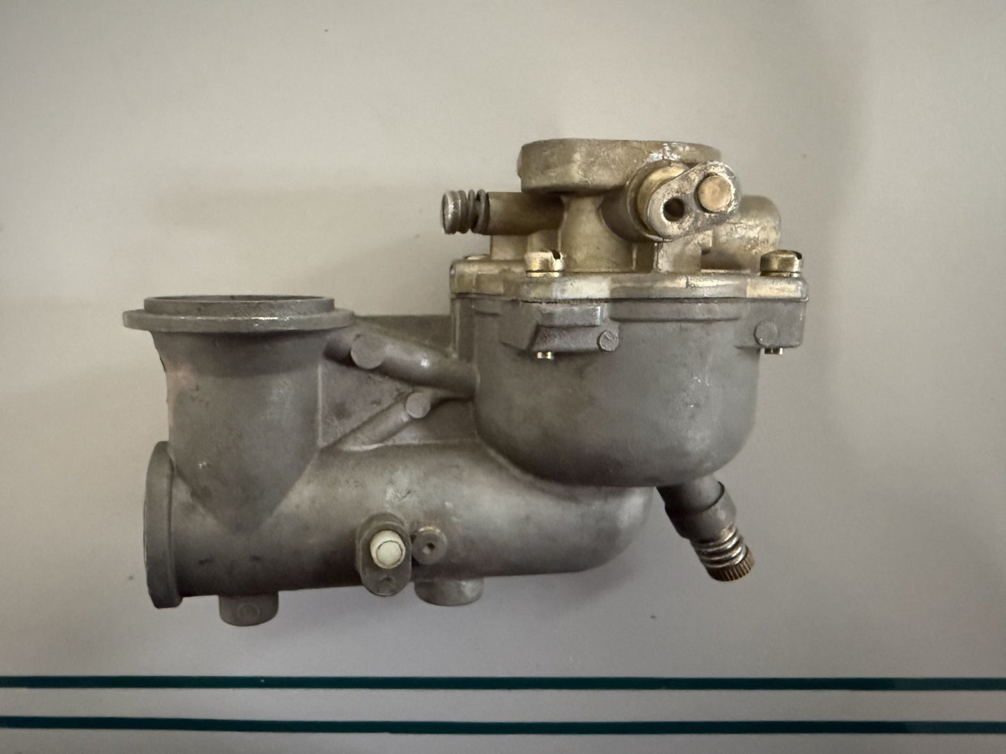 NEW OEM 294075 Briggs & Stratton Carburetor 0820