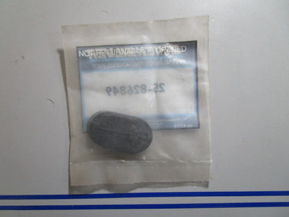 *NEW OEM* 0770 Mercury Quicksilver Grommet 25-826849