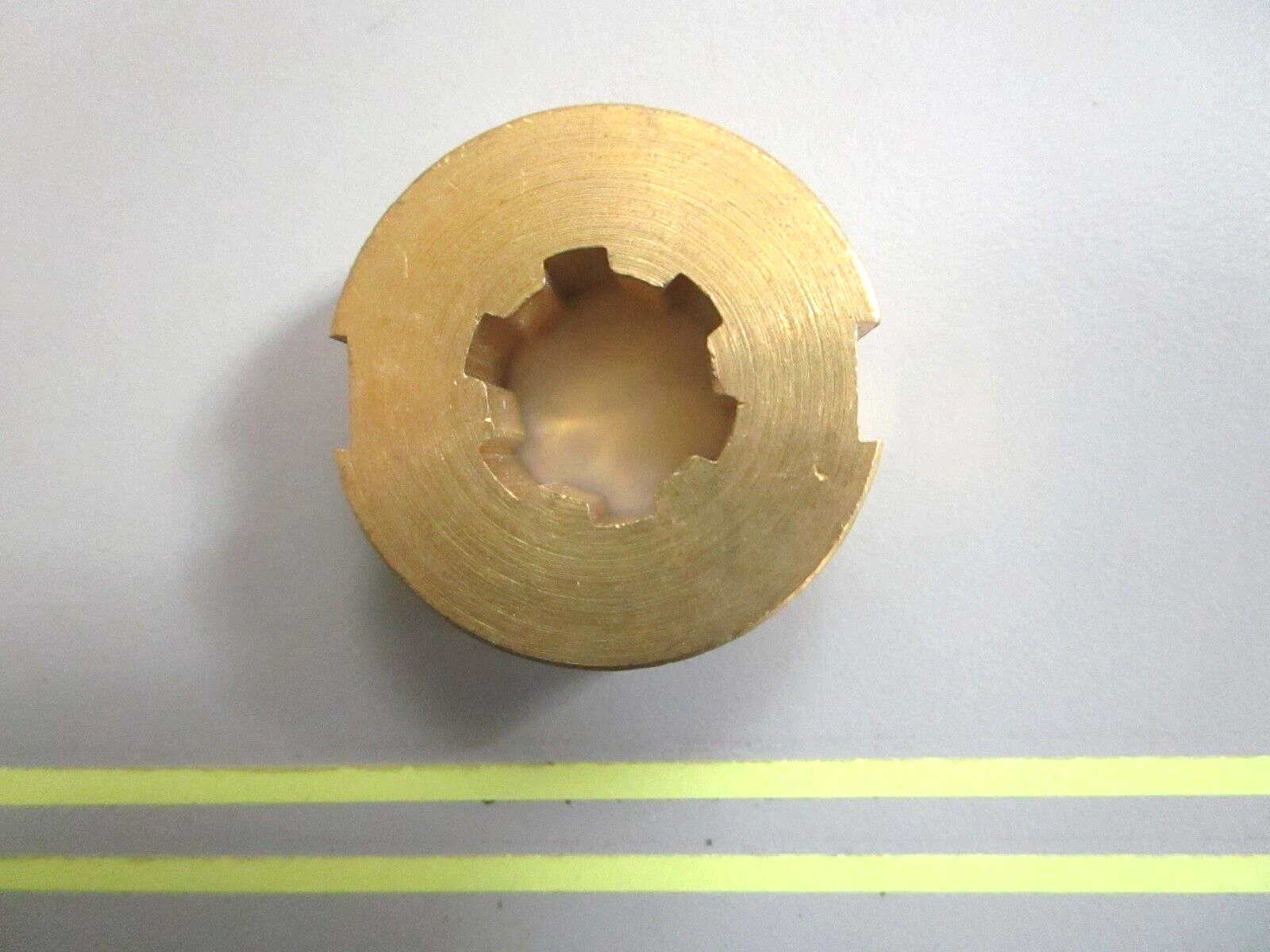 *NEW OEM* 0750 Suzuki PROPELLER NUT 58135-93402