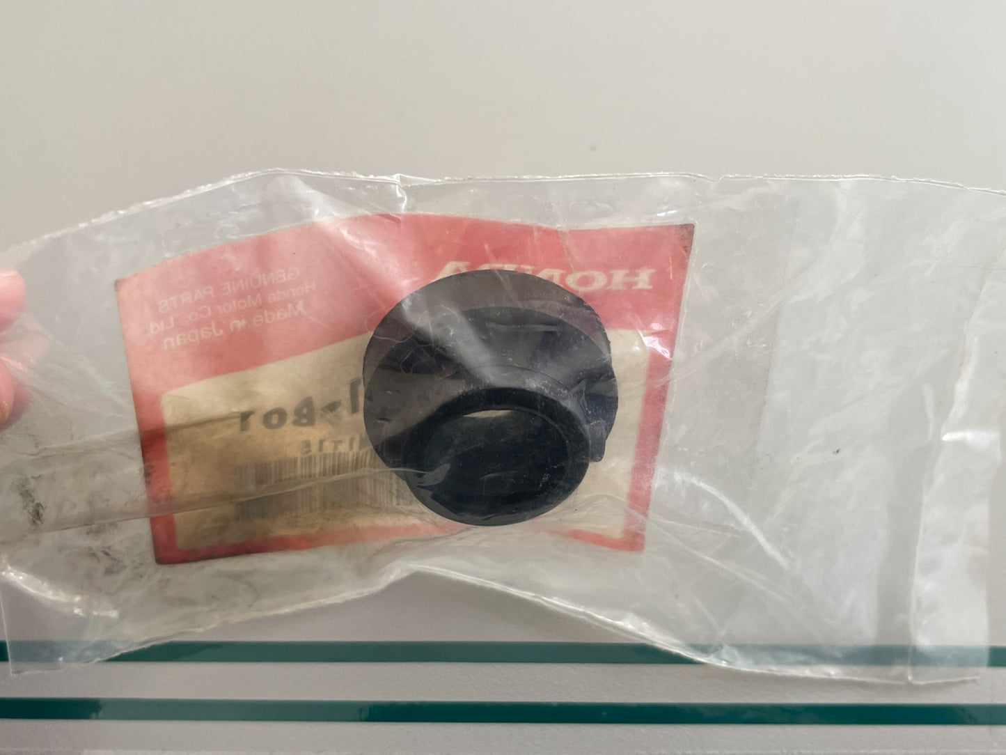 NEW OEM 19253-ZW1-B01 Honda Ring 0810