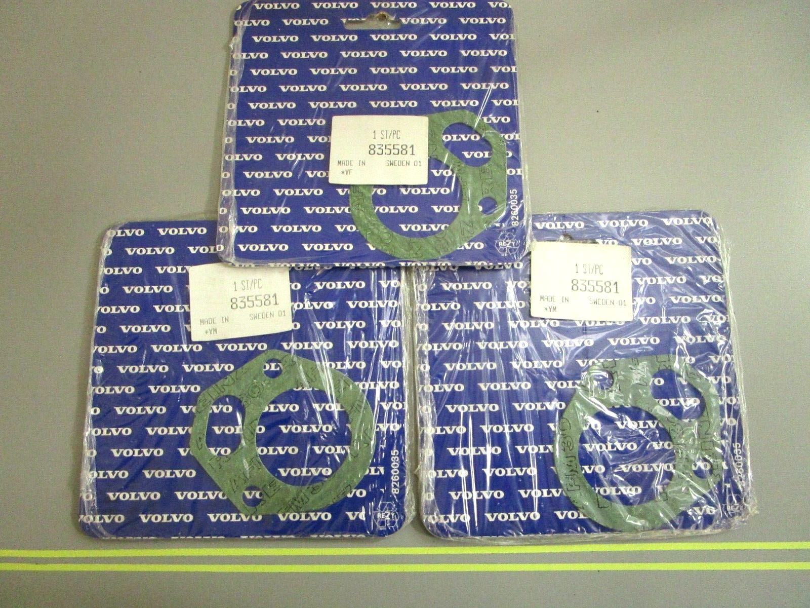 *NEW OEM* (LOT OF 3) 0750 Volvo Penta GASKET 835581