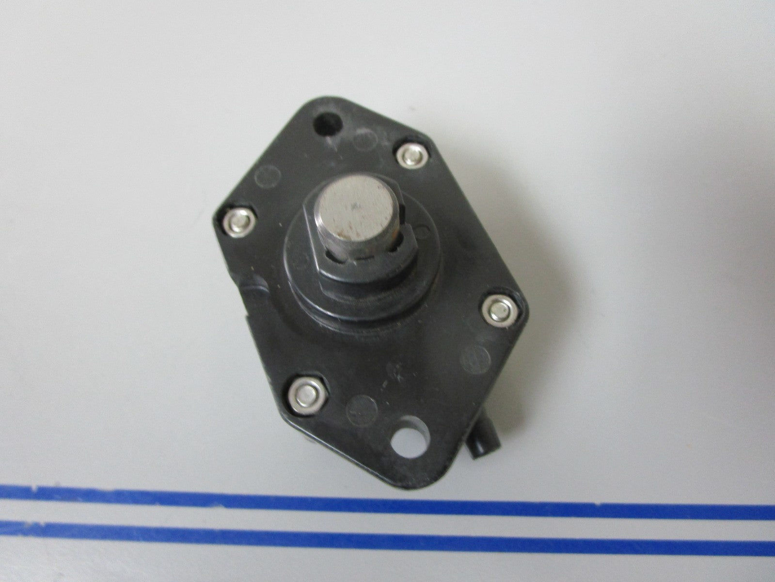 *NEW OEM* 0720 Yamaha Fuel Pump Assembly 67D-24410-00-00