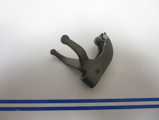 *NEW OEM* 0810 OMC Johnson Evinrude Shift Yoke 320118 0320118