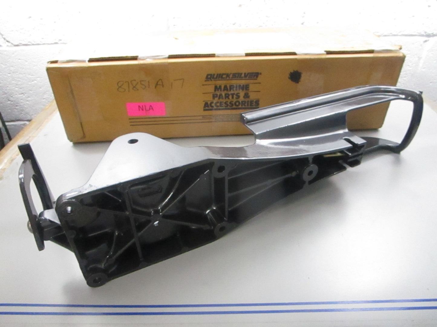 NEW OEM 87851A17 Mercury MotorGuide Base Thruster 0810
