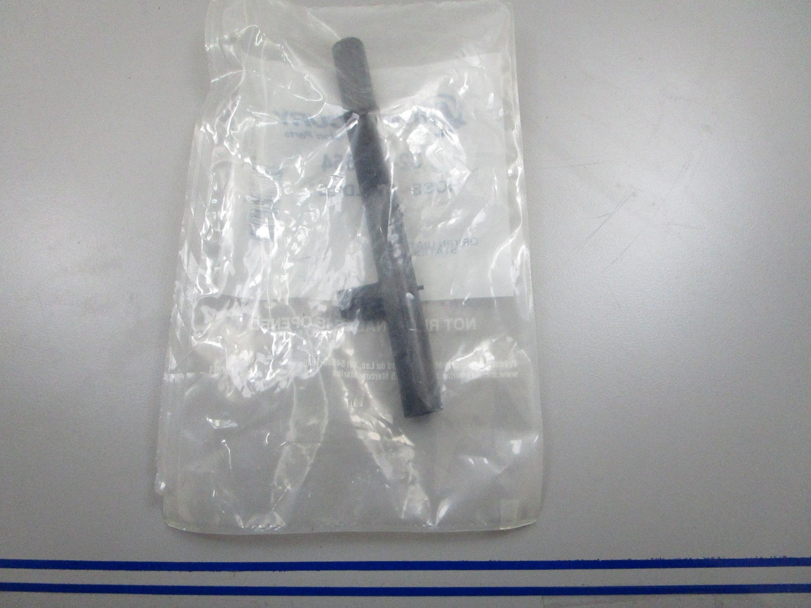 *NEW OEM* 0810 Mercury Quicksilver Molded Hose 32-822554