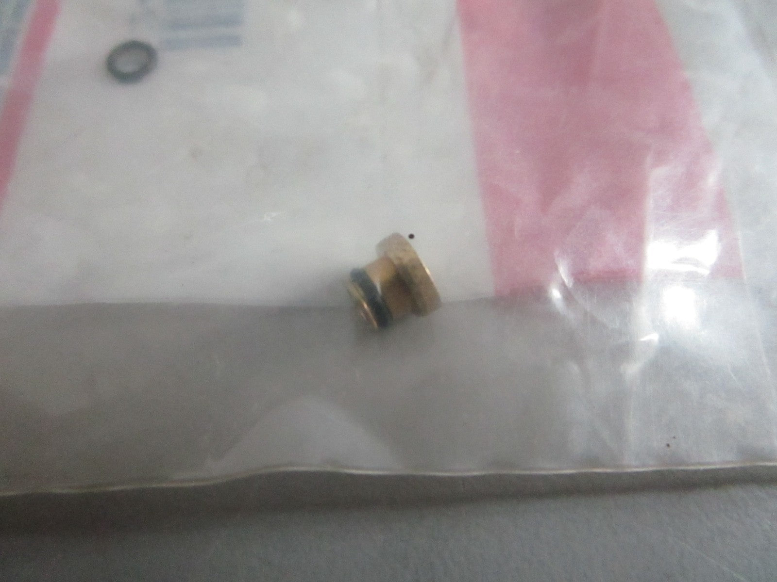 NEW OEM 699898 Briggs & Stratton Main Jet 0820