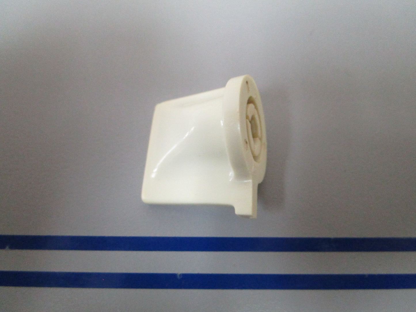 NEW OEM 206900 0206900 OMC Johnson Evinrude Knob 0810