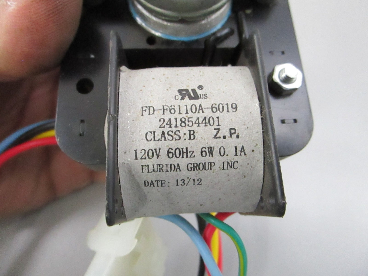 NEW OEM 241854401 Electrolux Evaporator Motor & Harness 0810