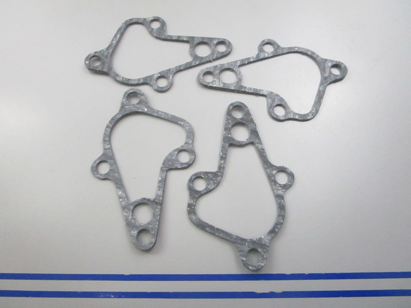 NEW OEM (LOT OF 4)  648-12414-01-00 27-80556M Yamaha Mercury  Gasket 0810