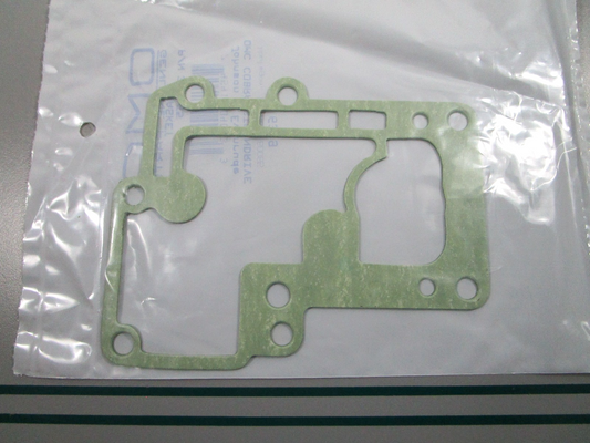 NEW OEM 313065 0313065 OMC Johnson Evinrude Gasket 0810