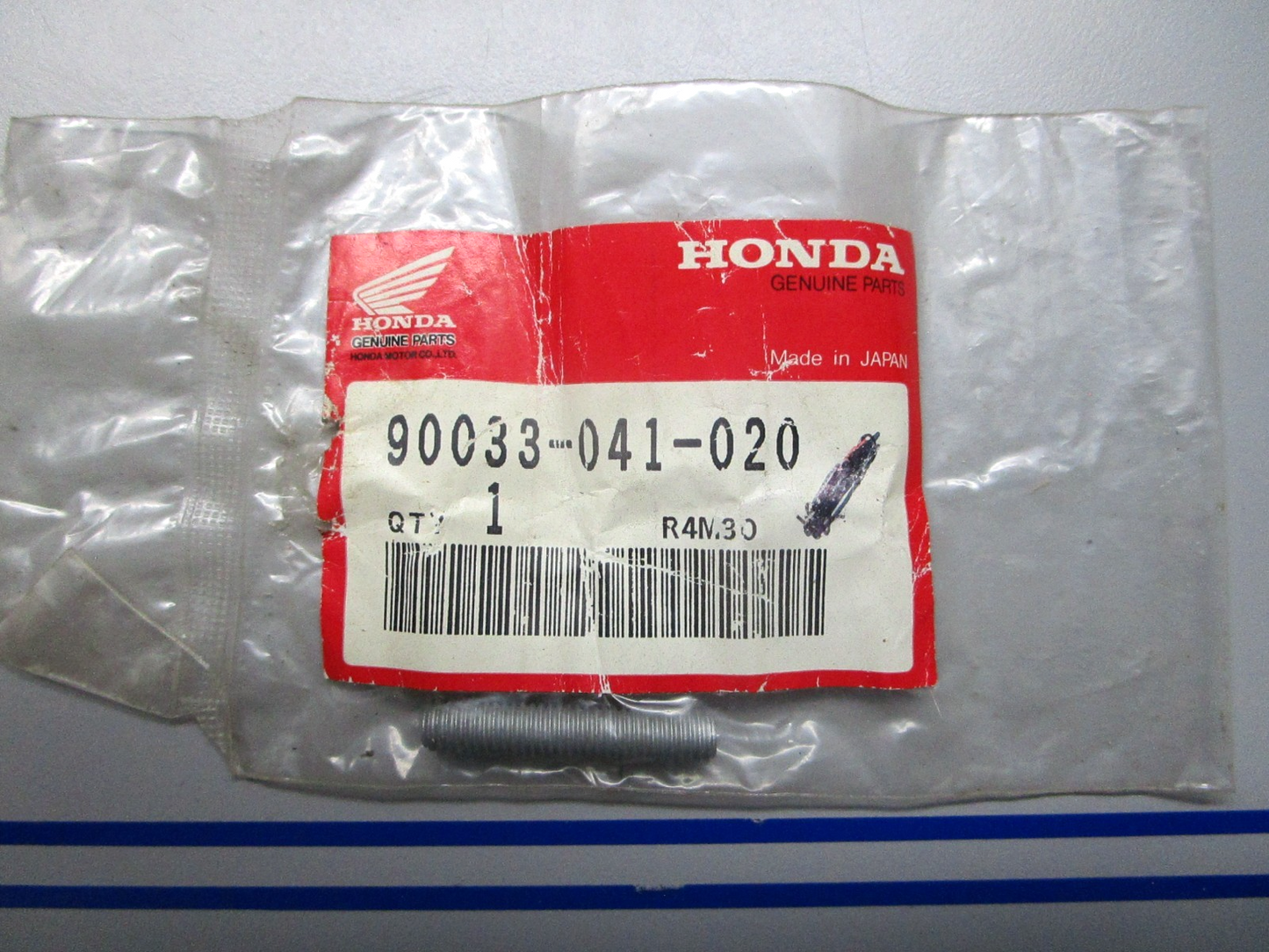 *NEW OEM* 0810 Honda Stud Bolt 90033-041-020