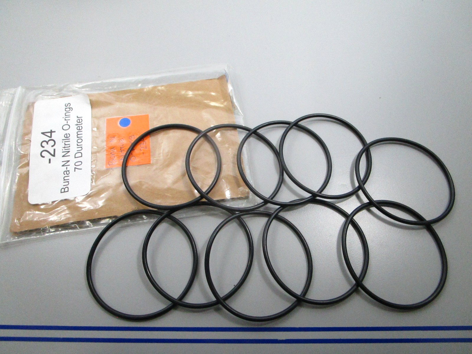 *NEW* (LOT OF 10) 0810 Buna-N Nitrile O-Ring -234