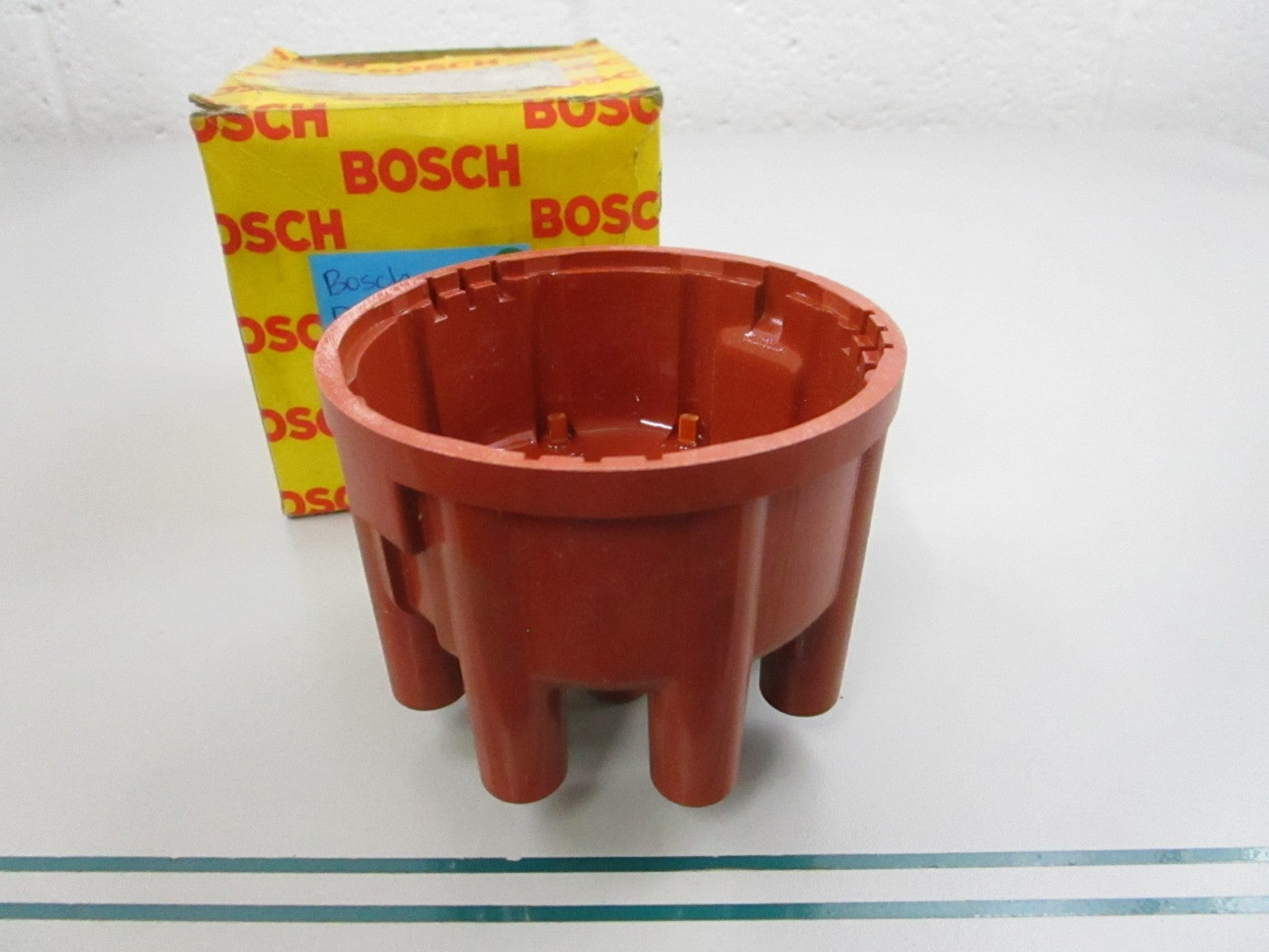 NEW OEM 1235522061 Distributor Cap  0810