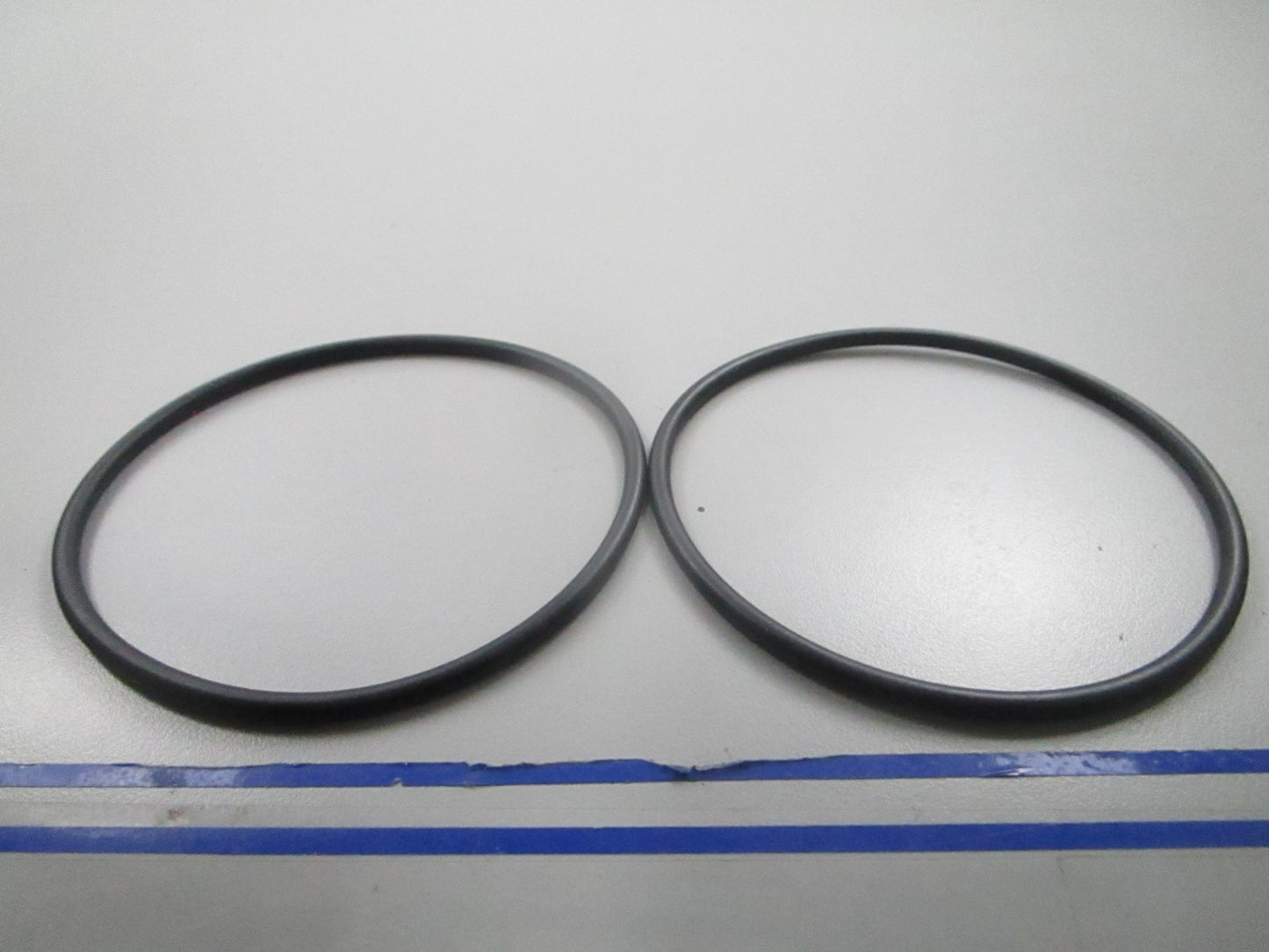 *NEW OEM* (LOT OF 2) 0810 OMC Johnson Evinrude O-Ring 553126 0553126