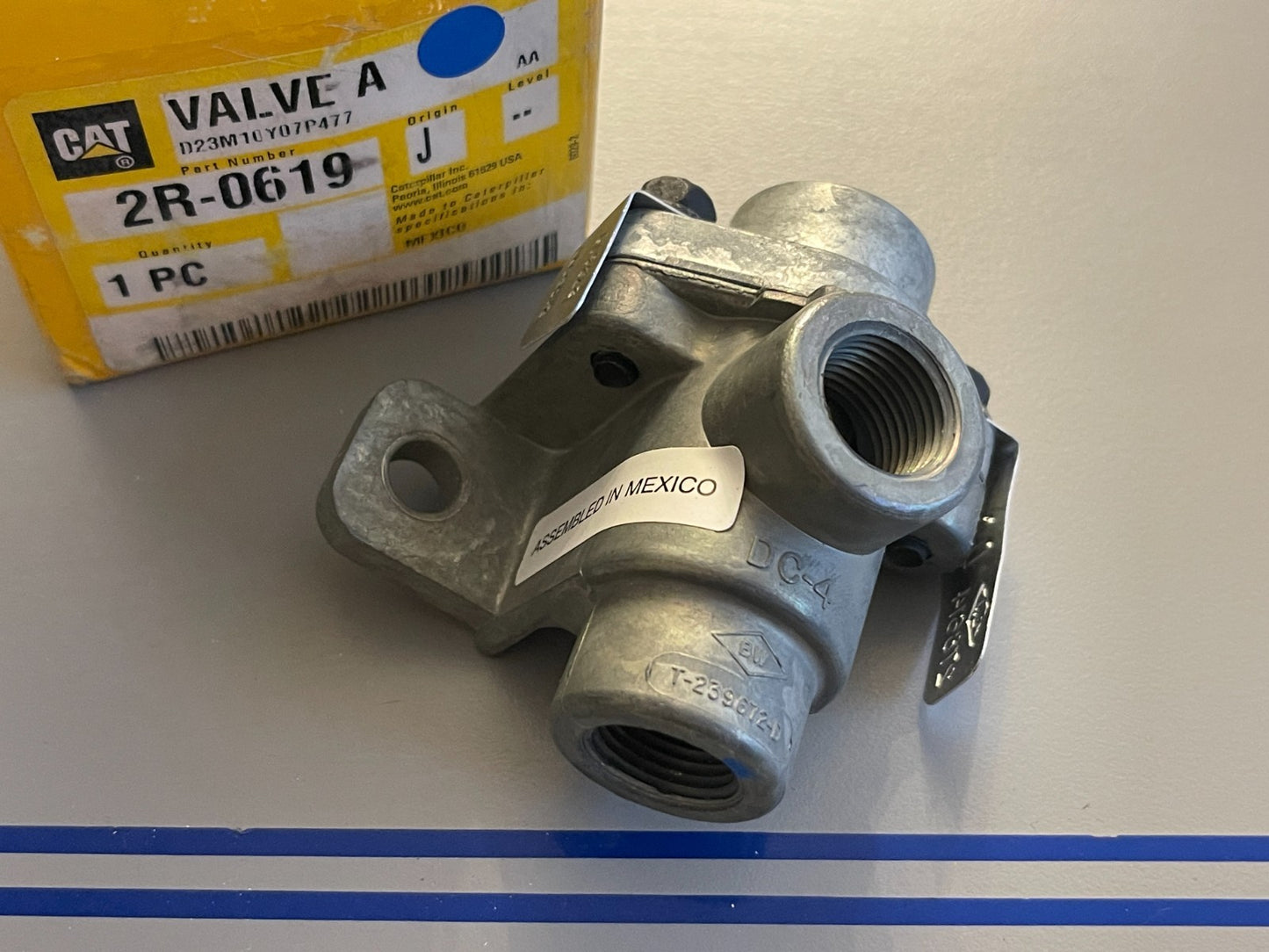 NEW OEM 2R-0619 CAT Caterpillar Check Valve Assembly 0720