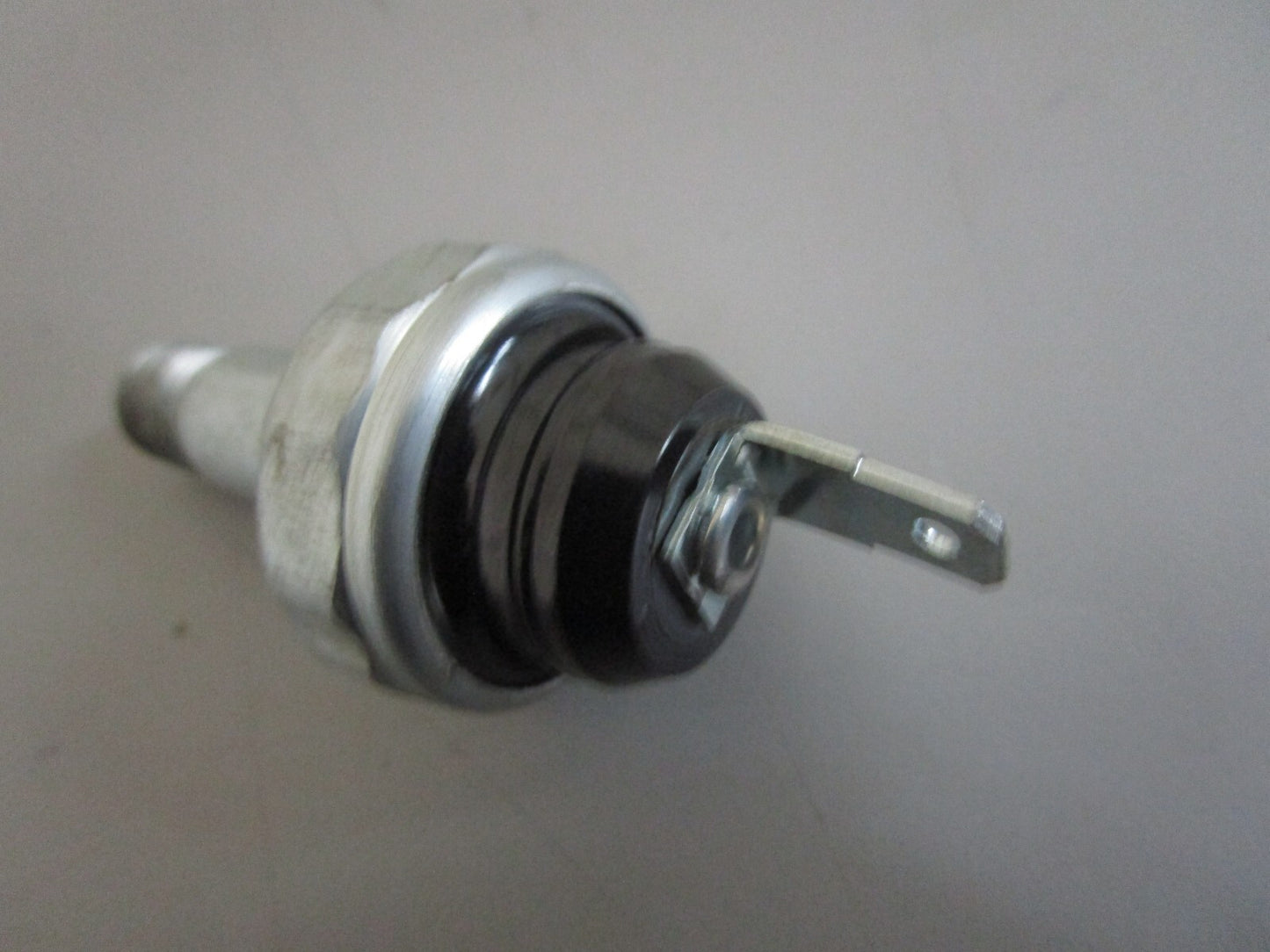 *NEW OEM* 0820 Volvo Penta Switch 3854181