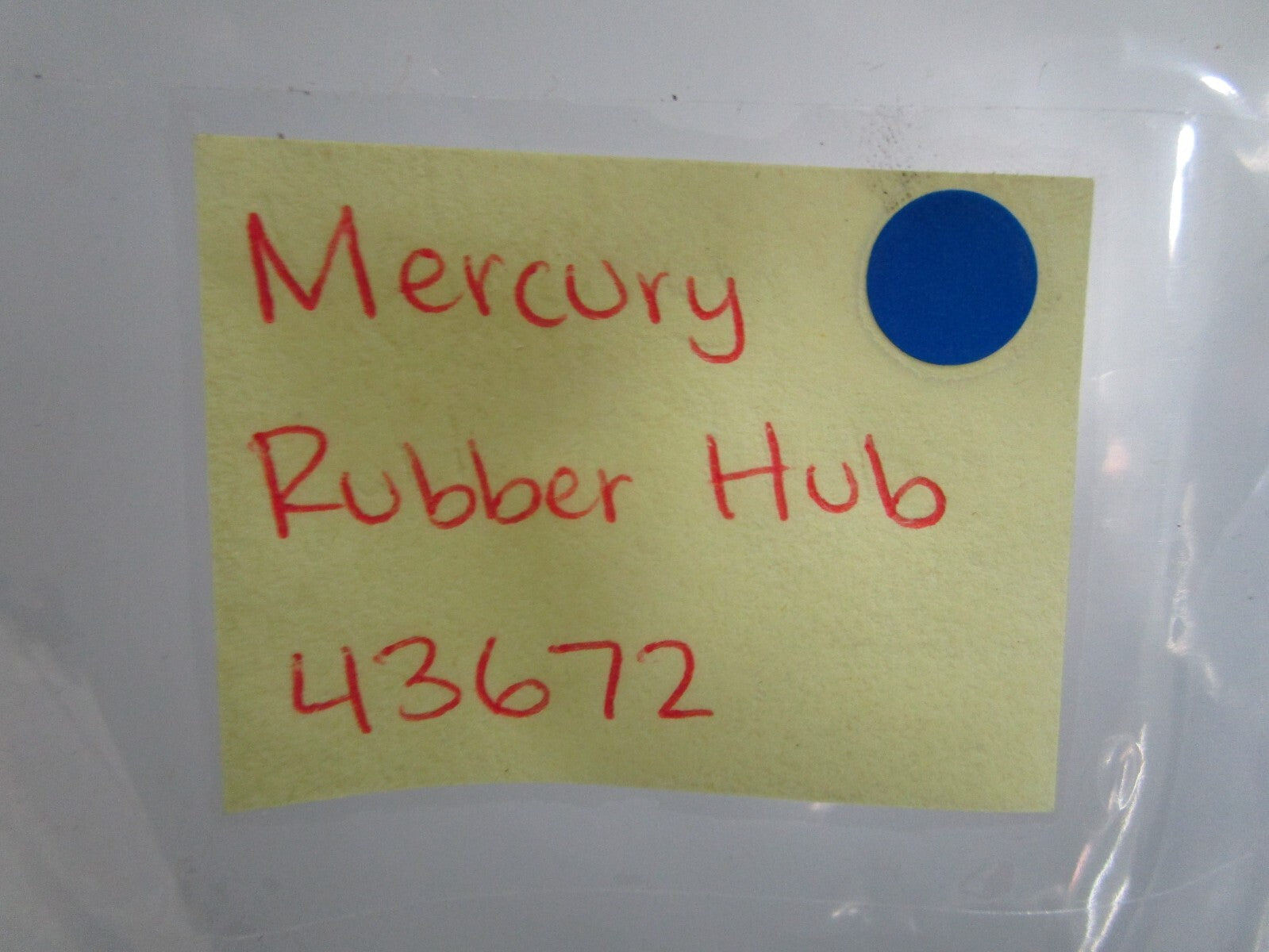 *NEW OEM* 0820 Mercury Quicksilver Rubber Hub 43672