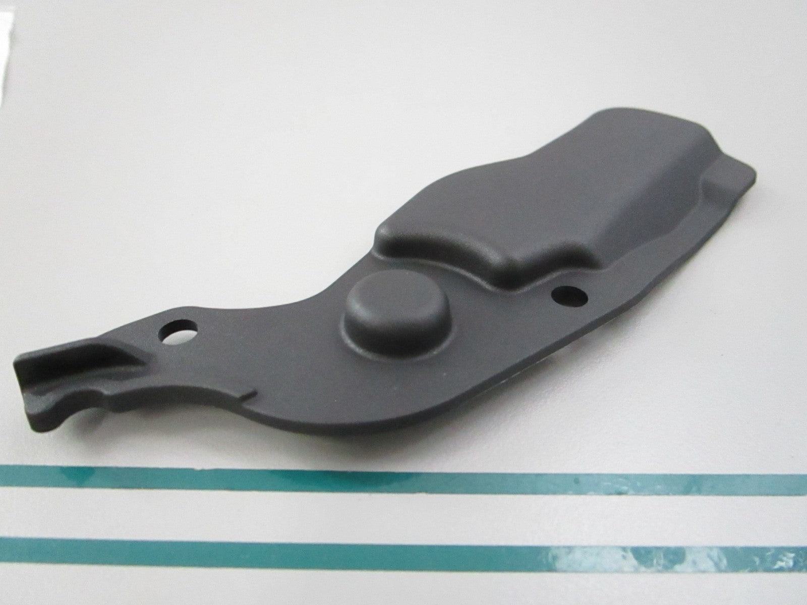 NEW OEM 90201761 Harley Davidson Bracket 0810