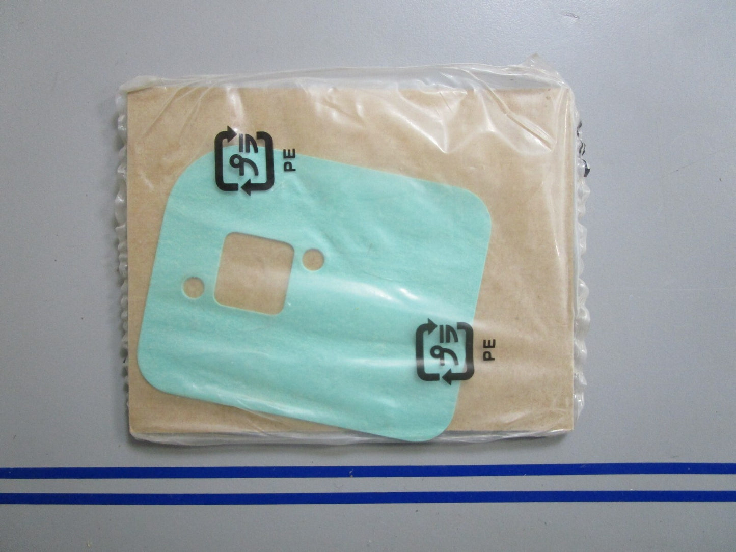 *NEW OEM* 0810 Honda Gasket 16212-Z0D-V00