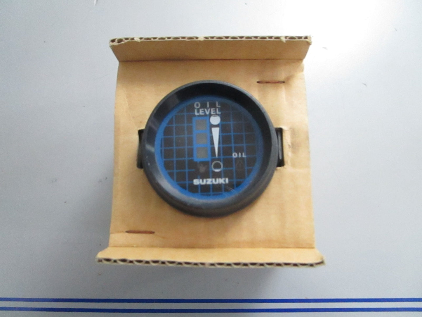 *NEW OEM* 0820 Suzuki Oil Monitor Gauge 34700-94441