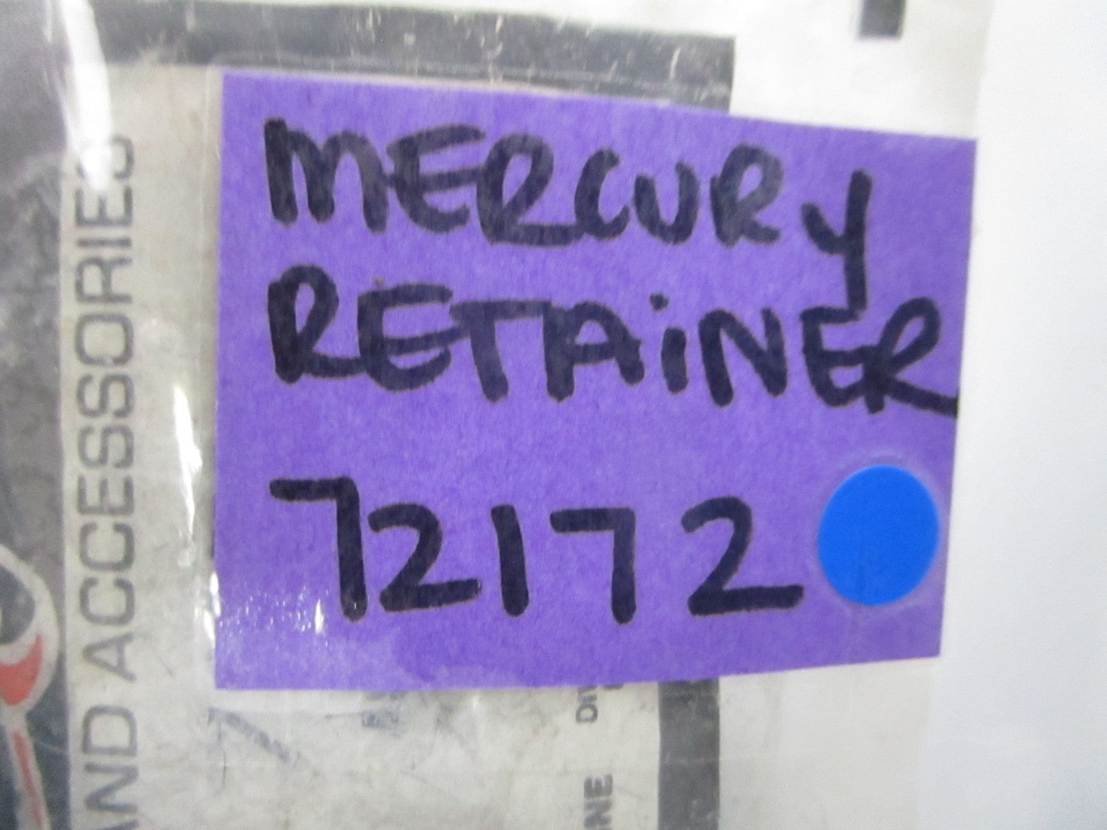 NEW OEM 72172 Mercury Quicksilver Retainer 0810