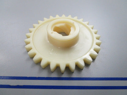 NEW OEM 590435B Tecumseh Recoil Starter Gear 0810
