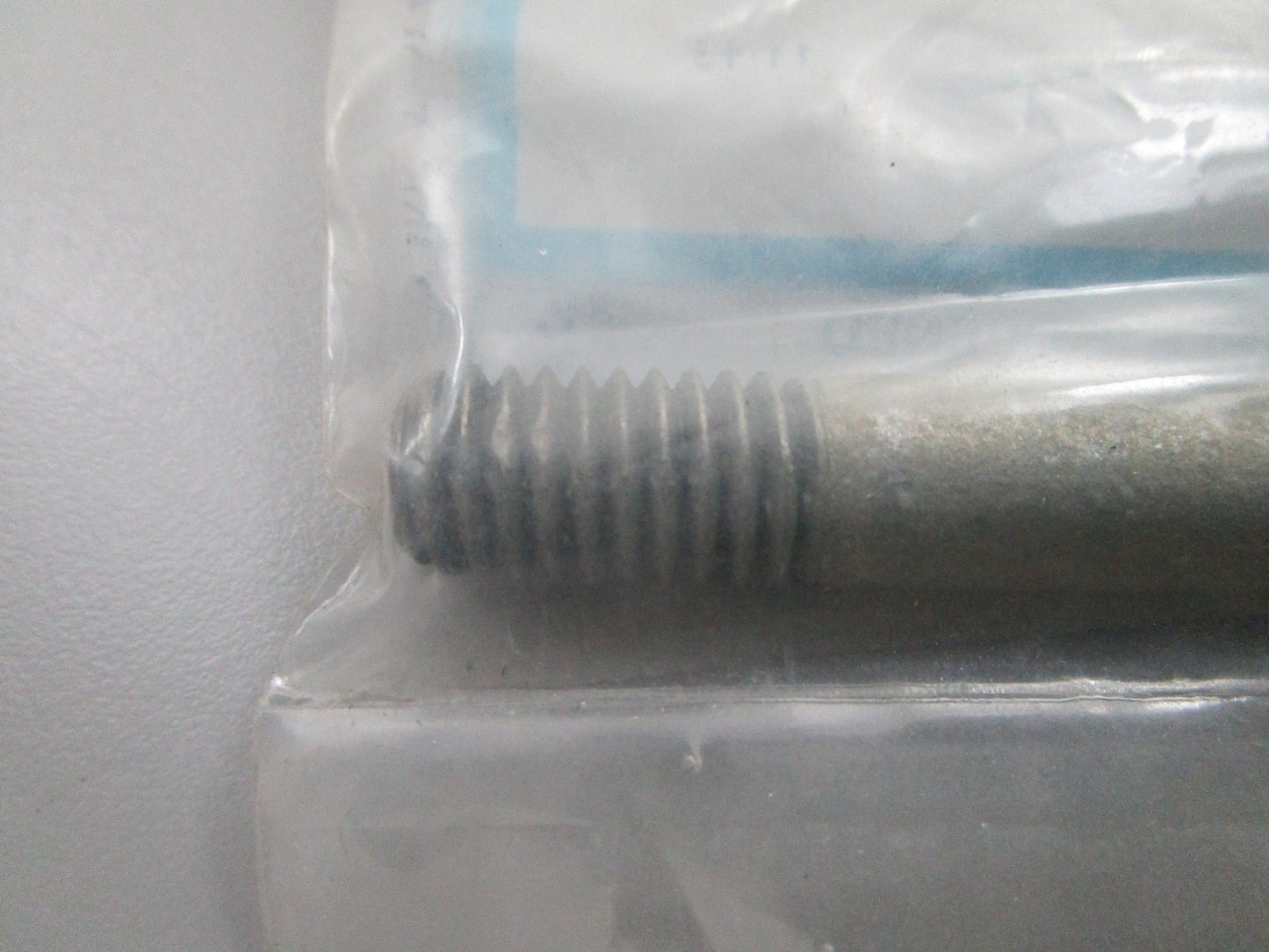 *NEW OEM* 0810 Mercury Quicksilver Stud 16-57921