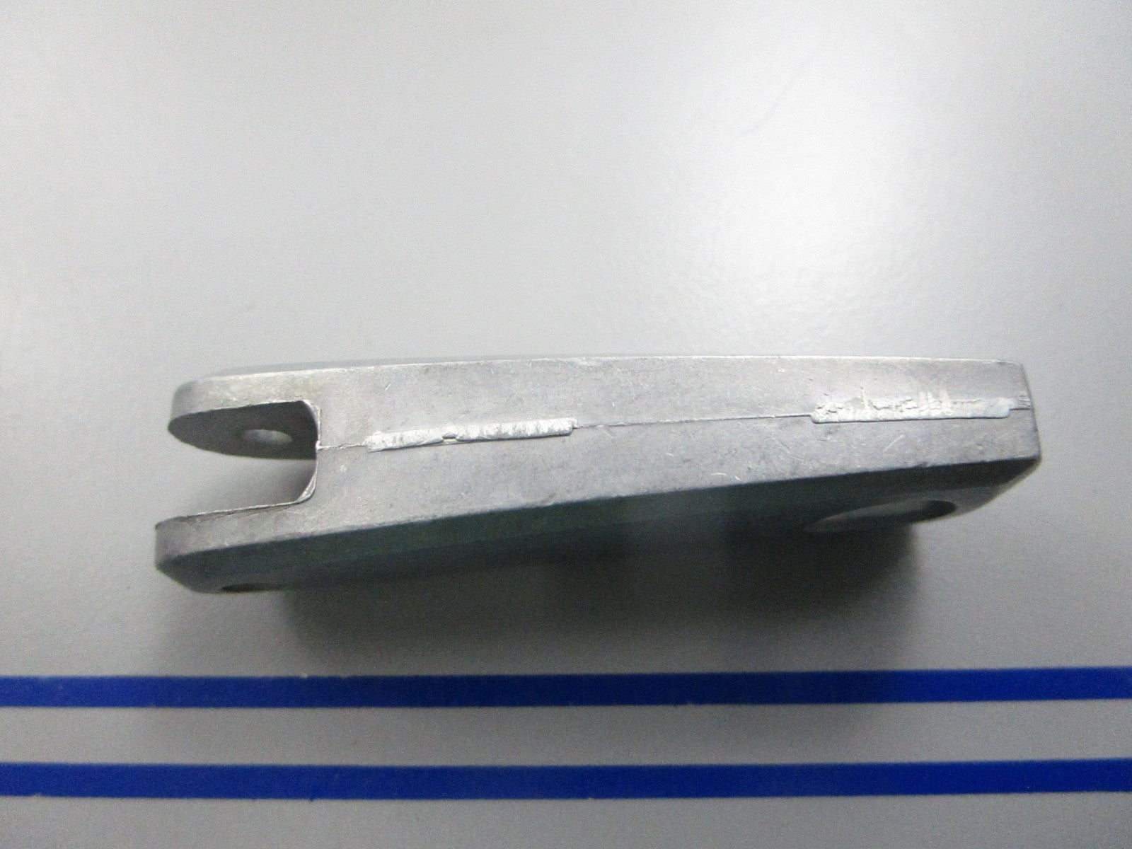 NEW OEM F424075T Mercury Quicksilver Clamp Screw Handle 0810