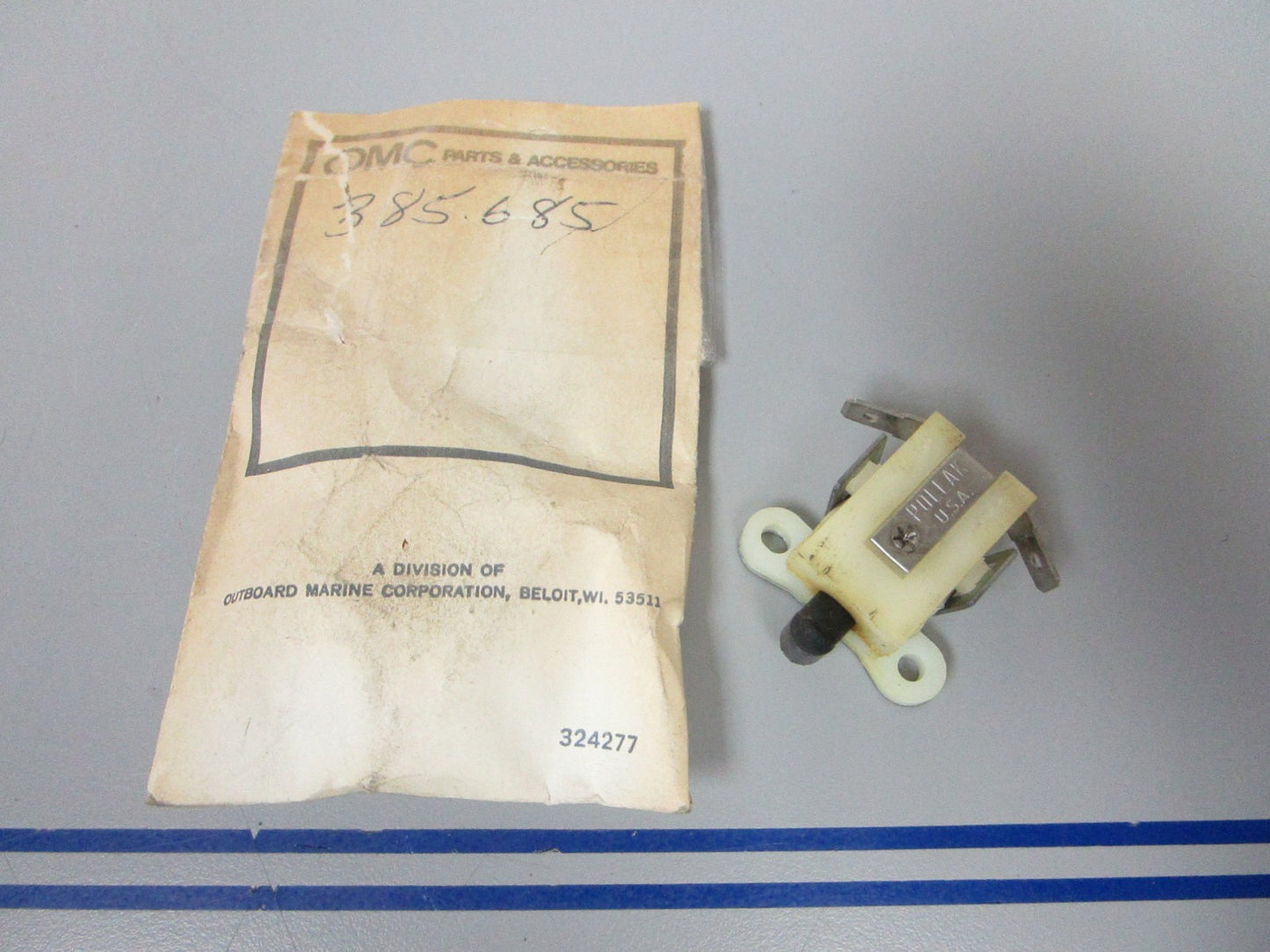 *NEW OEM* 0720 OMC Johnson Evinrude Safety Switch 385685 0385685