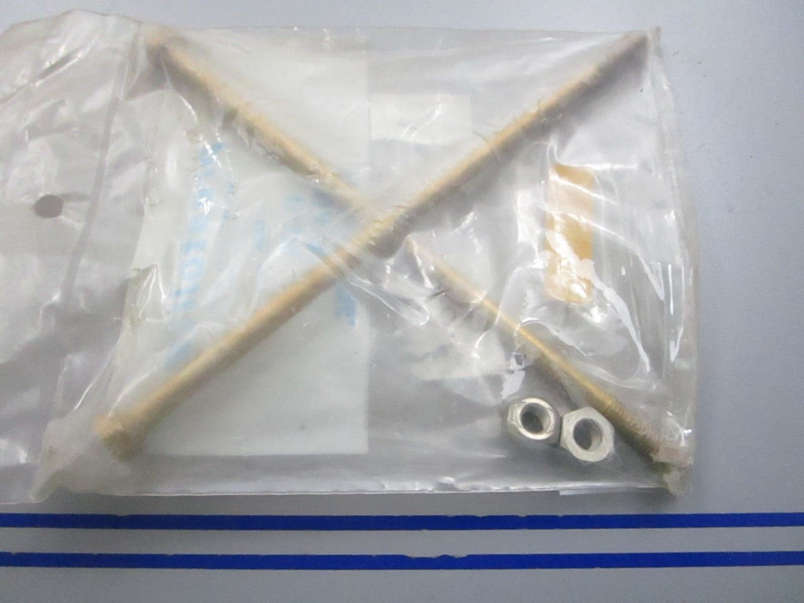 NEW OEM 384687 0384687 OMC Johnson Evinrude Thru-Bolt Set 0810
