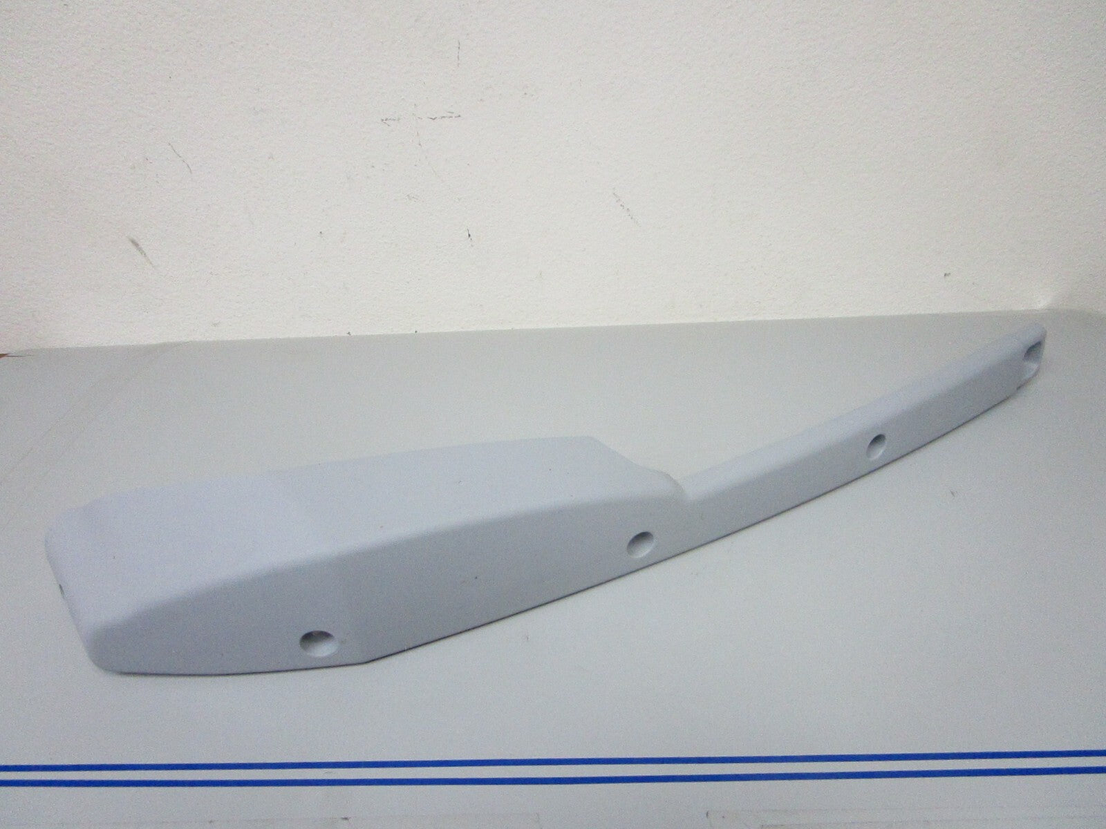 *NEW OEM* 0720 Yamaha Stern Gunwale F1K-U251D-01-00 F1K-U251D-01