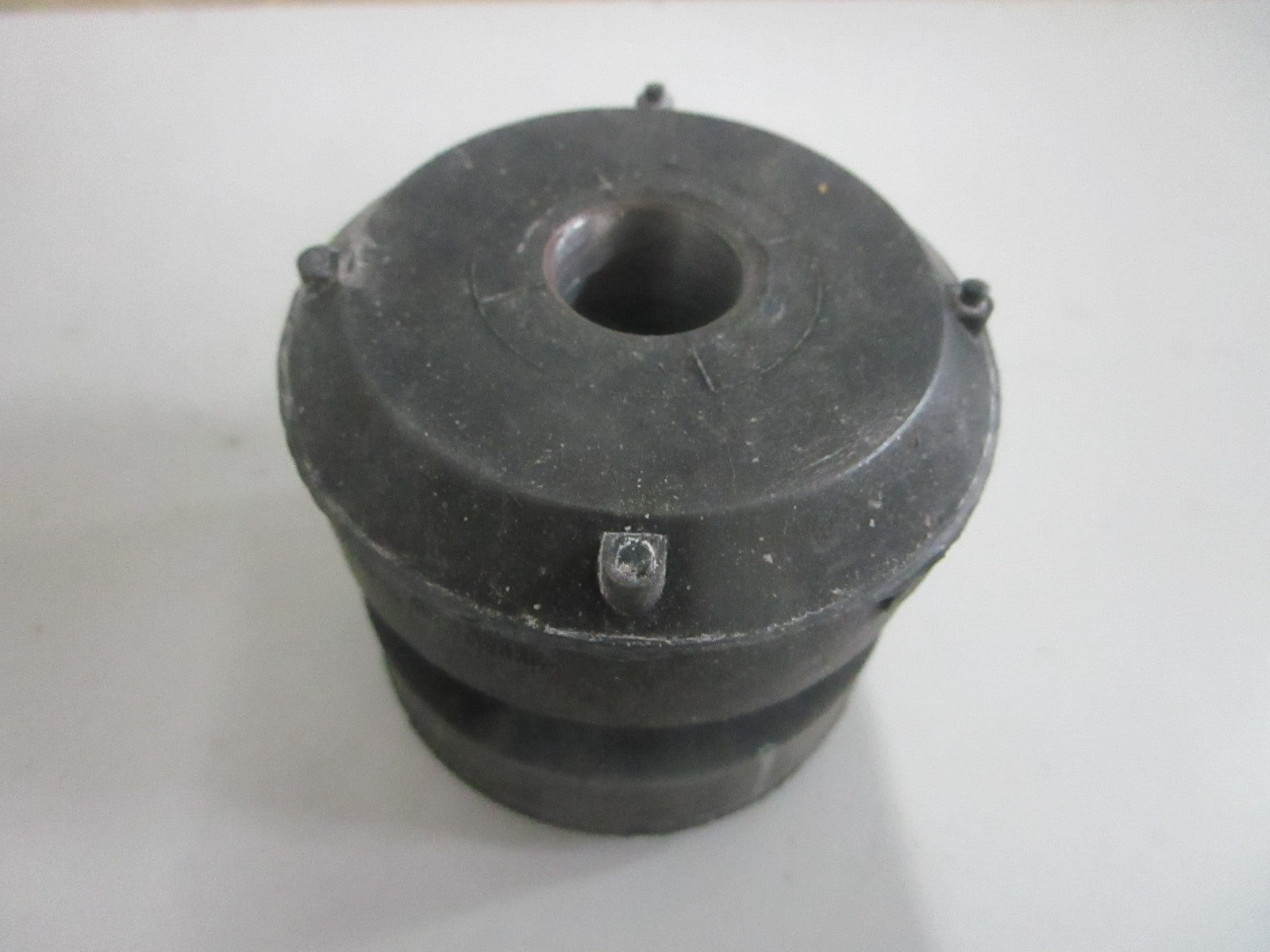 NEW OEM 152-5878 CAT Mount 0820