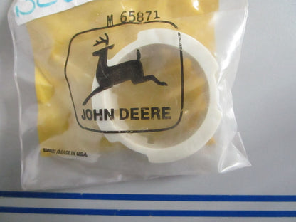 NEW OEM M65871 John Deere Bushing 0820