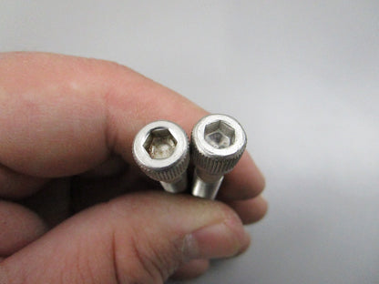 NEW OEM (LOT OF 2) 10-71958 Mercury Quicksilver Screw 0810