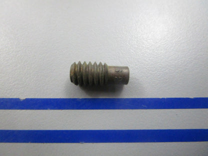 NEW OEM 317607 0317607 OMC Johnson Evinrude .062 Orifice 0810