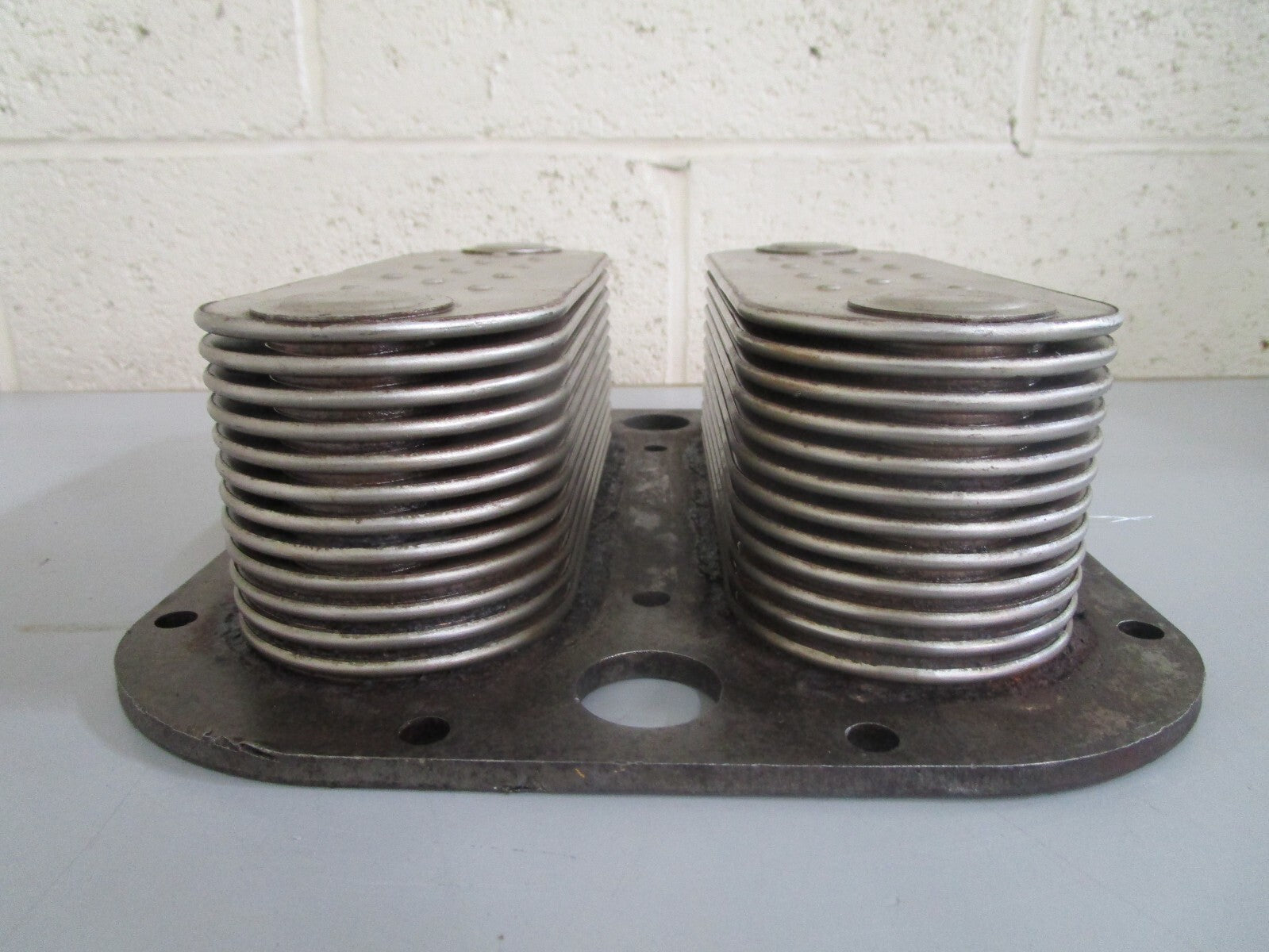 *NEW* 0820 Detroit Oil Cooler Ay 8547237