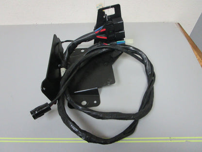*NEW OEM* 0720 Volvo Penta TSK SX Trim Pump Wire Harness & Bracket Ay 3858083
