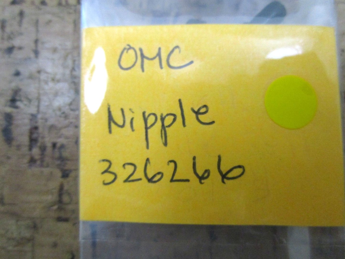 *NEW OEM* 0750 OMC Johnson Evinrude NIPPLE 326266 0326266