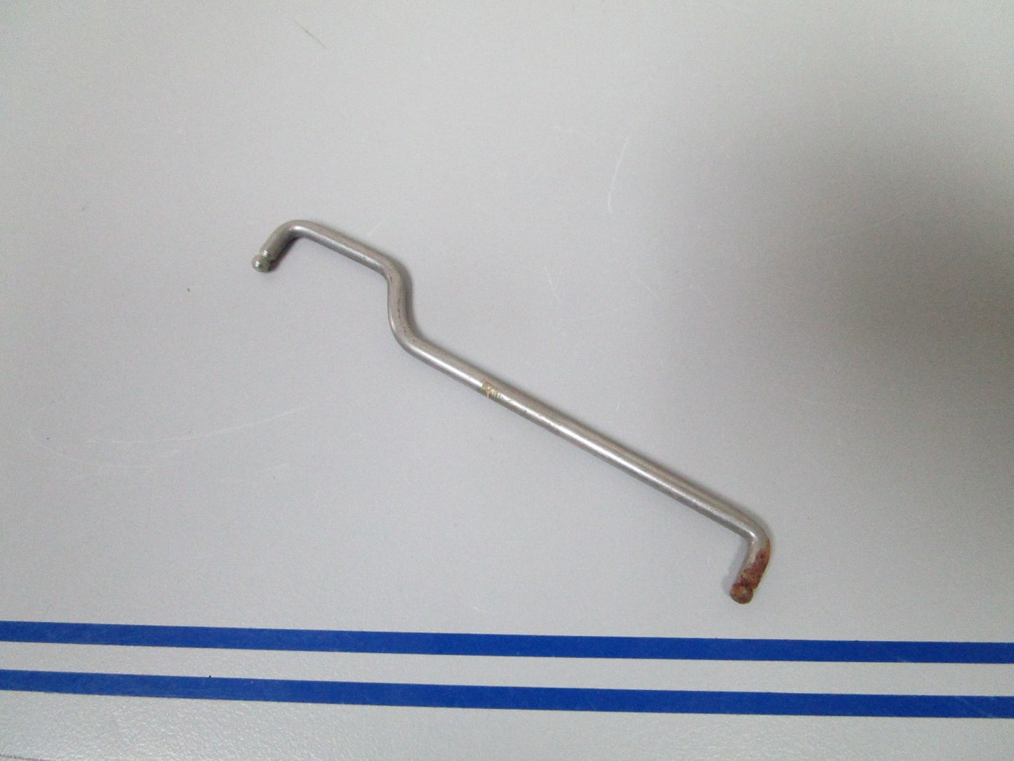 NEW OEM 205020 0205020 OMC Johnson Evinrude Valve Arm Link 0720