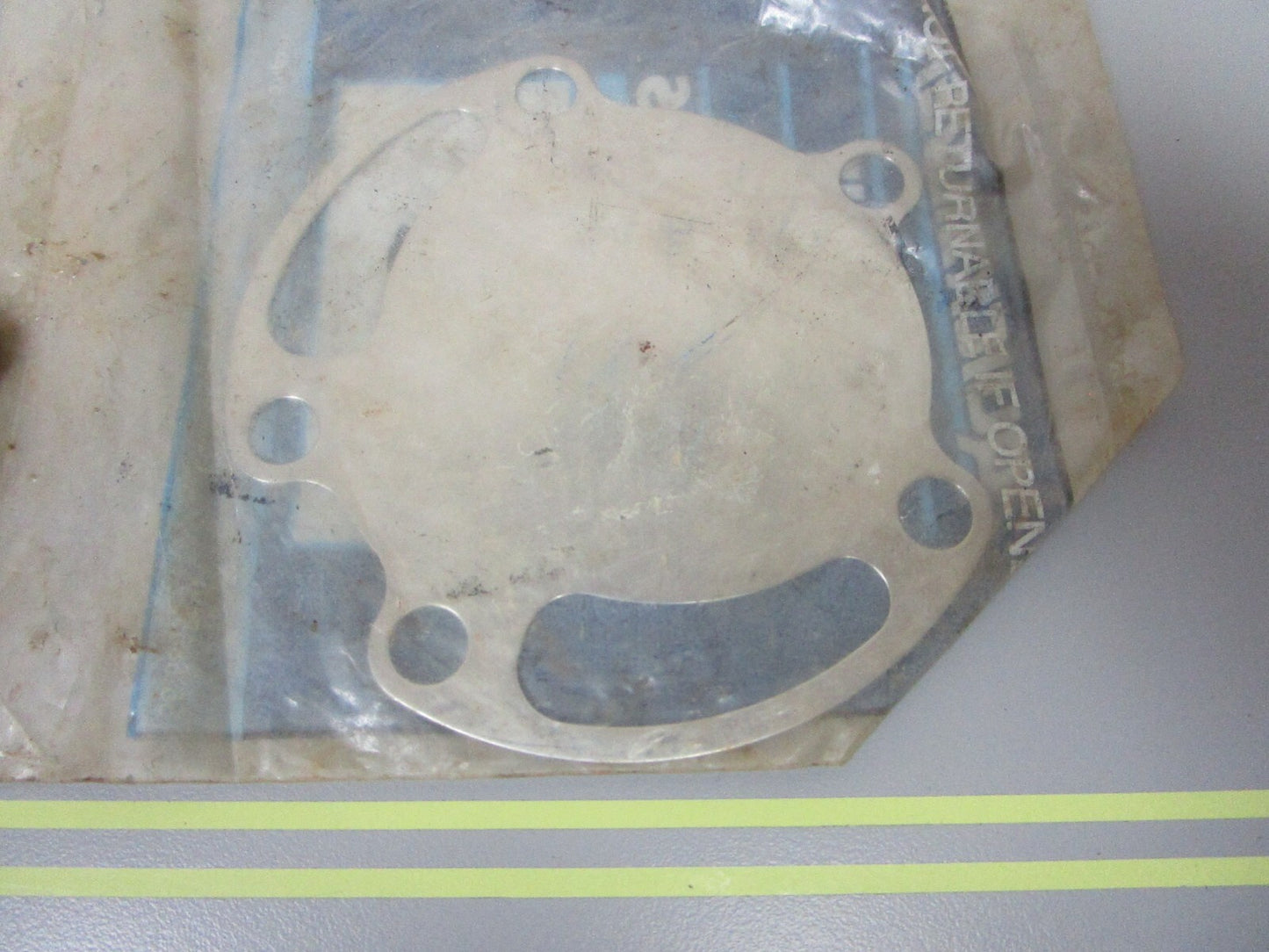 *NEW OEM* 0810 Mercury Quicksilver Wear Plate 94916