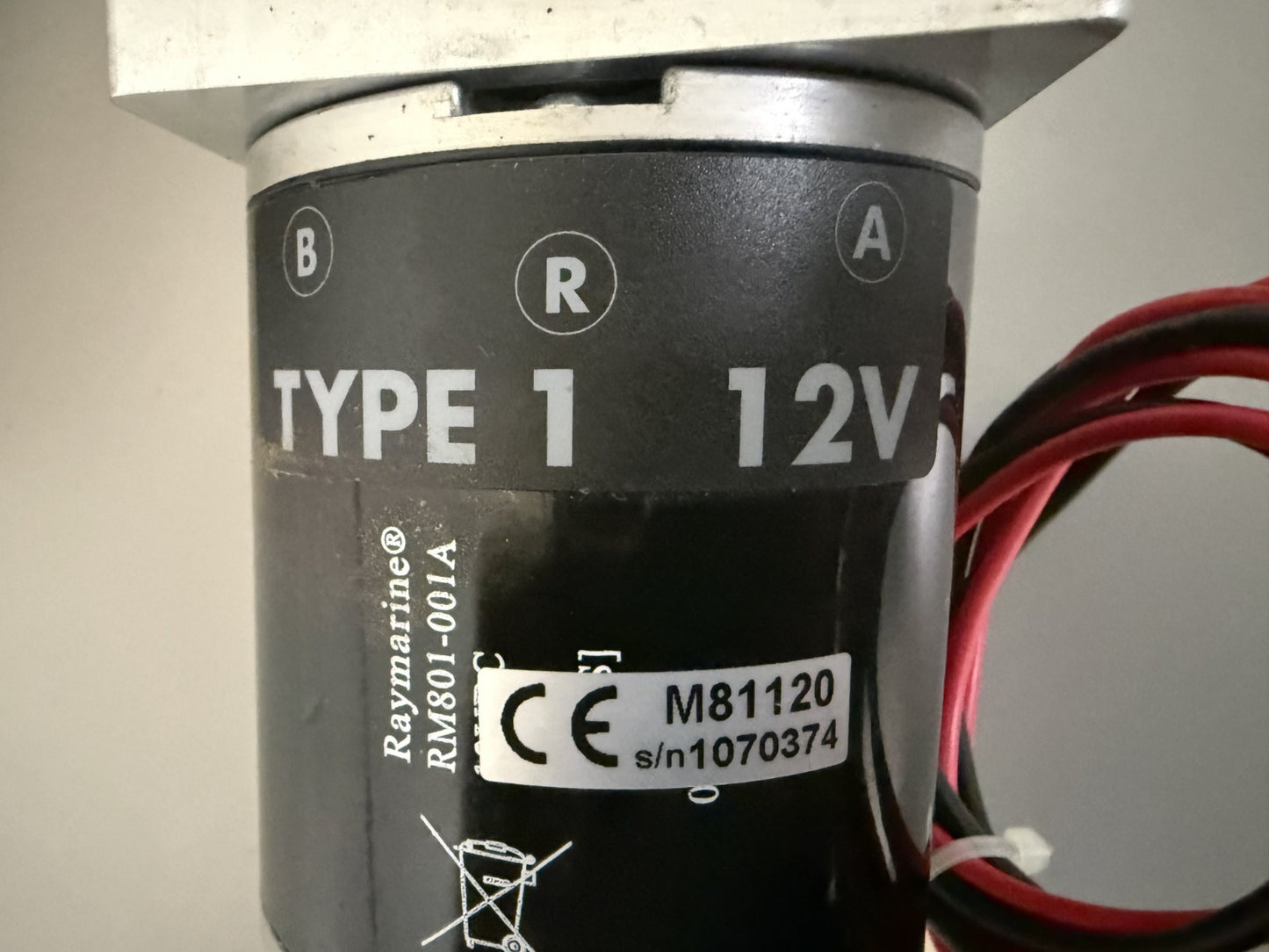 NEW OEM M81120 Raymarine Type 1 12V Hydraulic Pump 0820